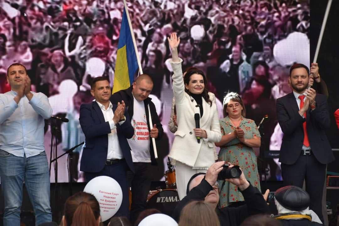 Ilan Șor a felicitat-o pe Evghenia Guțul cu ocazia aniversării a unui an de la alegerea în funcția de Bașcan